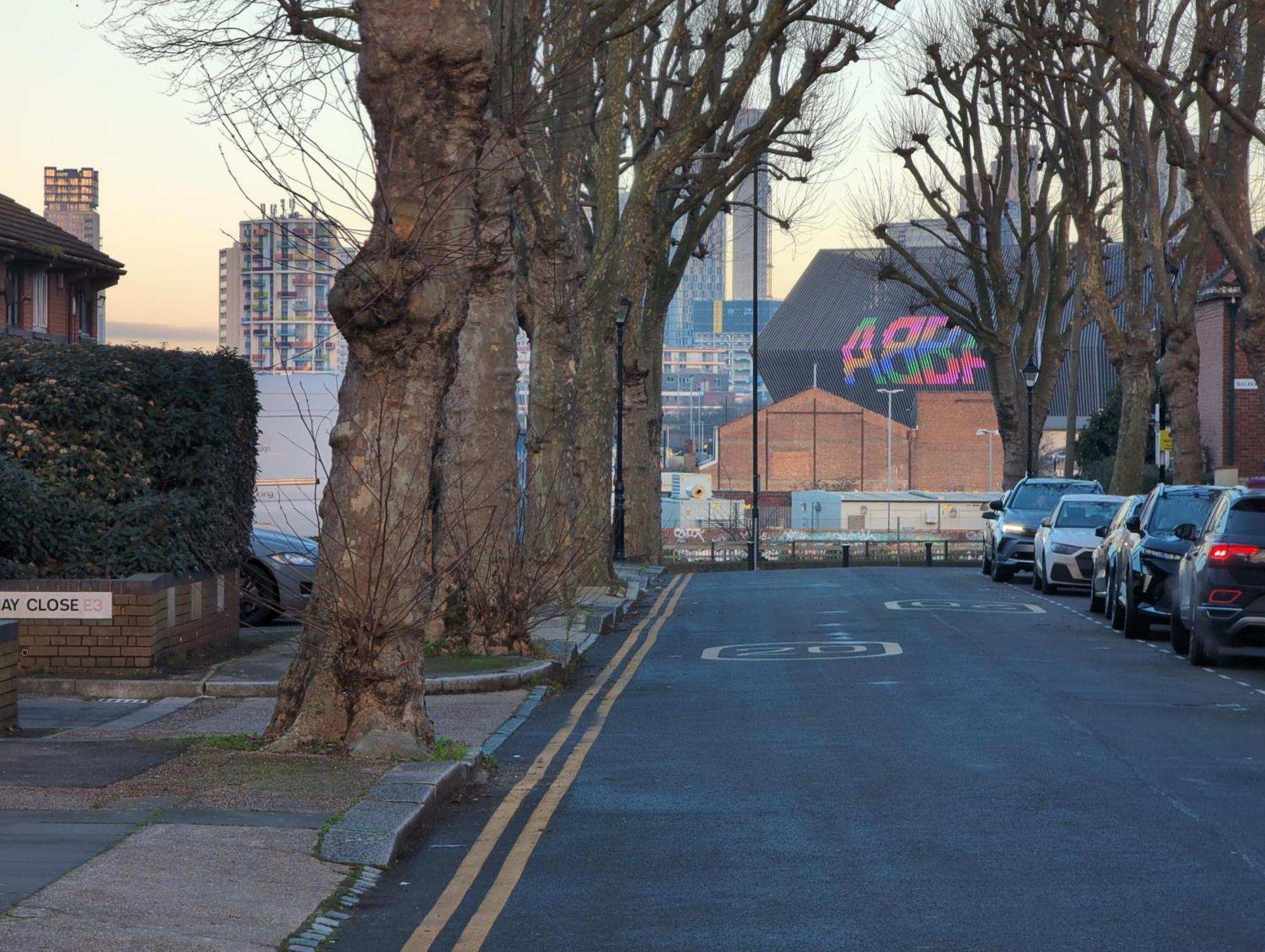 Bow Room Near Abba Studio And Stratford Olympic London Exterior photo